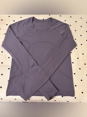 Lululemon Swiftly Tech Longsleeve Shirt 2.0 Waist Length in Purple Size 6